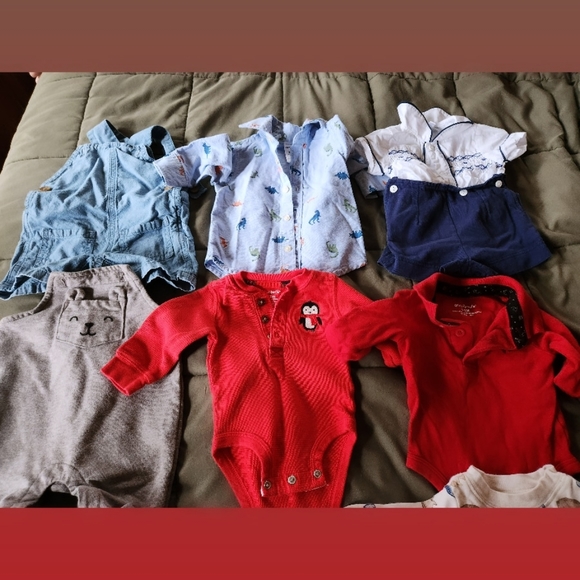Baby clothes 0-3 months